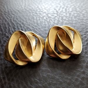 VTG F.O. Inc clip on earrings